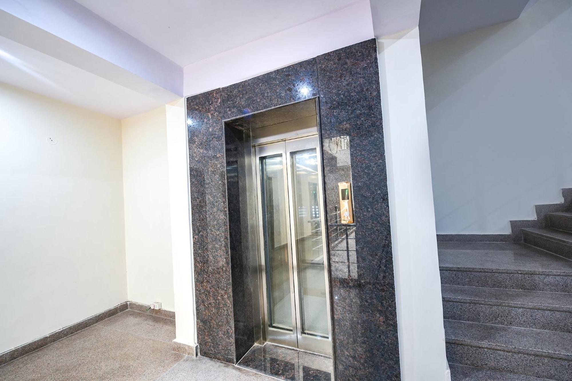 Fabhotel The Yashobhumi Near Yashobhoomi Convention Centre Delhi  Extérieur photo